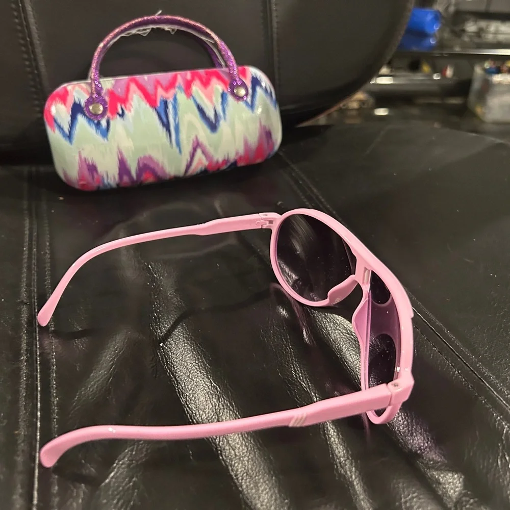 Chic Pink Kids Sunglasses with Patterned Case